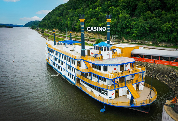 Casino Queen Marquette located in Marquette, IA #1